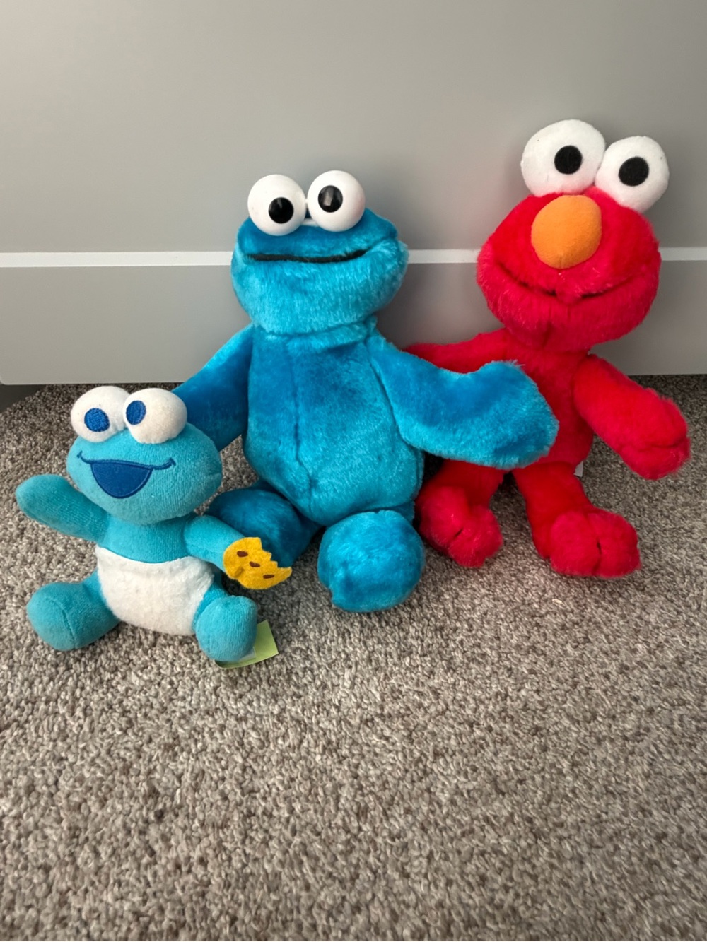 Sesame Street Cookie Monster, Baby Cookie Monster with Cookie & Elmo Plush Set